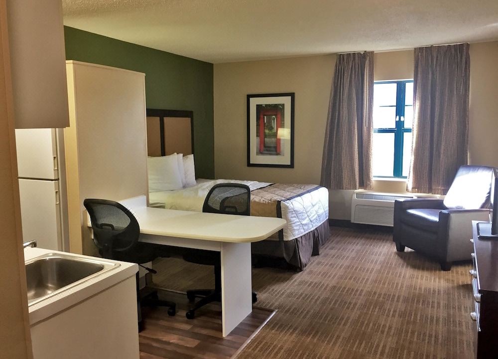 Photo of Livingroom in Gurnee