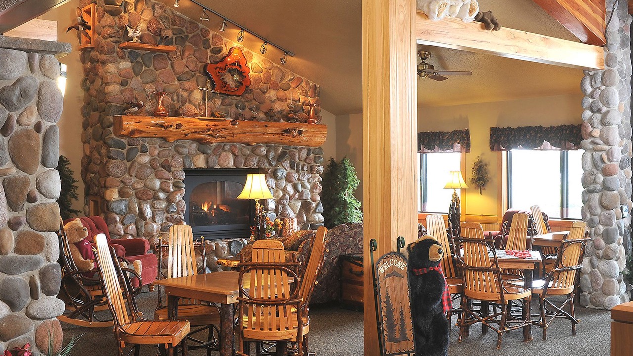 Photo of Livingroom in Oswego