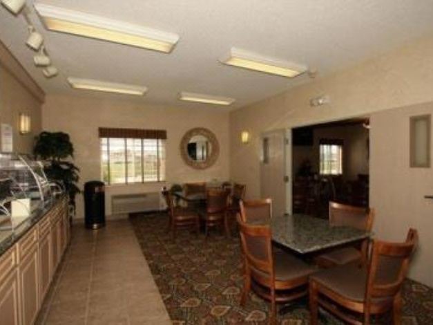 Photo of Livingroom in Macomb