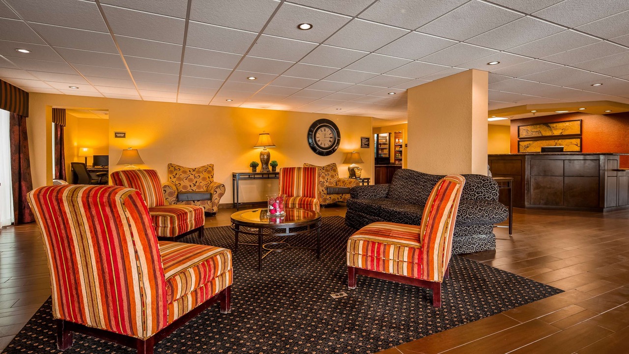 Photo of Livingroom in Alton