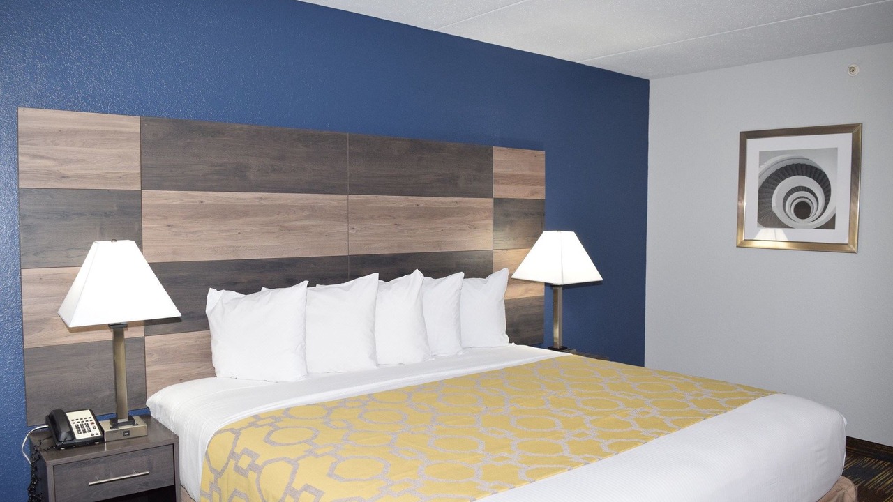 Photo of Bedroom in Addison