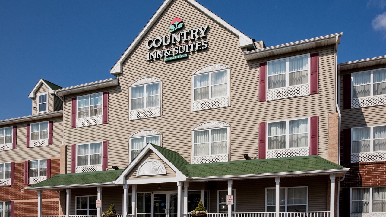 Photo of Buildings in Village of Lakewood