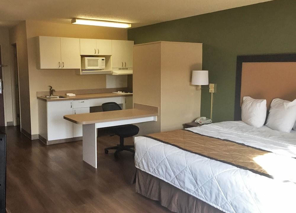 Photo of Bedroom in Itasca