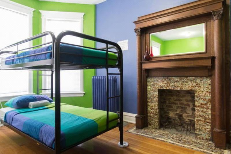 Photo of Bedroom in Lakeview