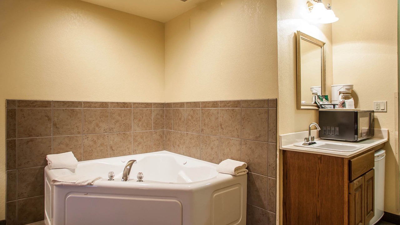 Photo of Bathroom in Fulton