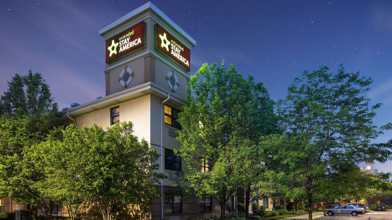 Photo of Buildings in Schaumburg