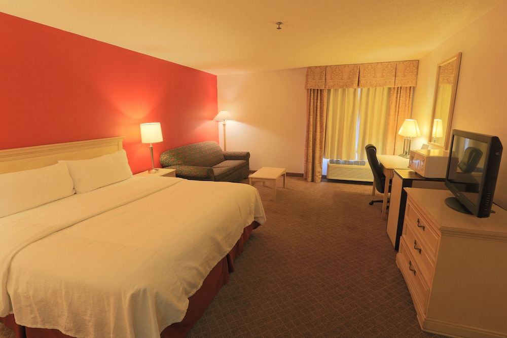 Photo of Bedroom in Calumet Park