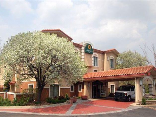Photo of Buildings in Elk Grove Village