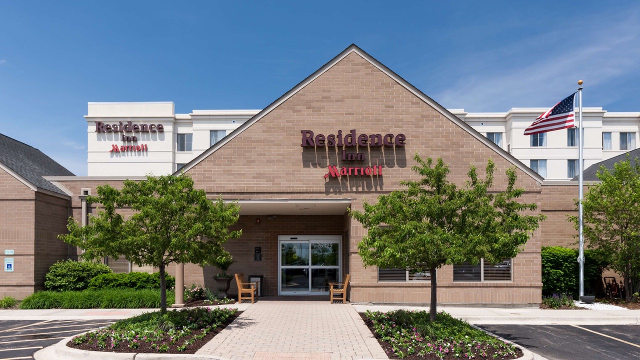 Photo of Buildings in Lake Forest