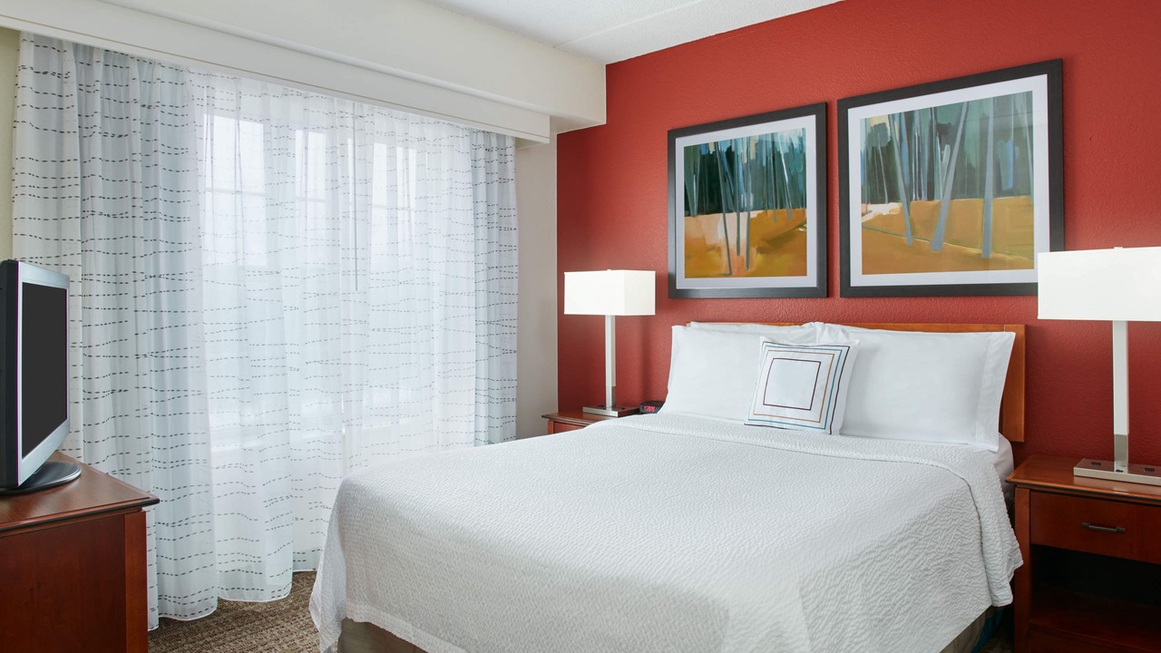 Photo of Bedroom in Schaumburg