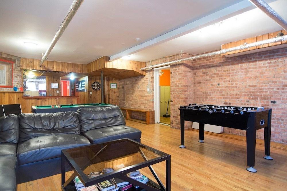 Photo of Livingroom in Lakeview