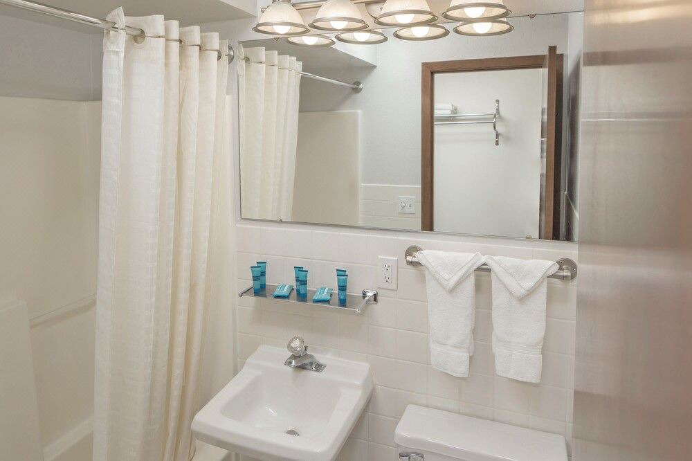 Photo of Bathroom in Galena