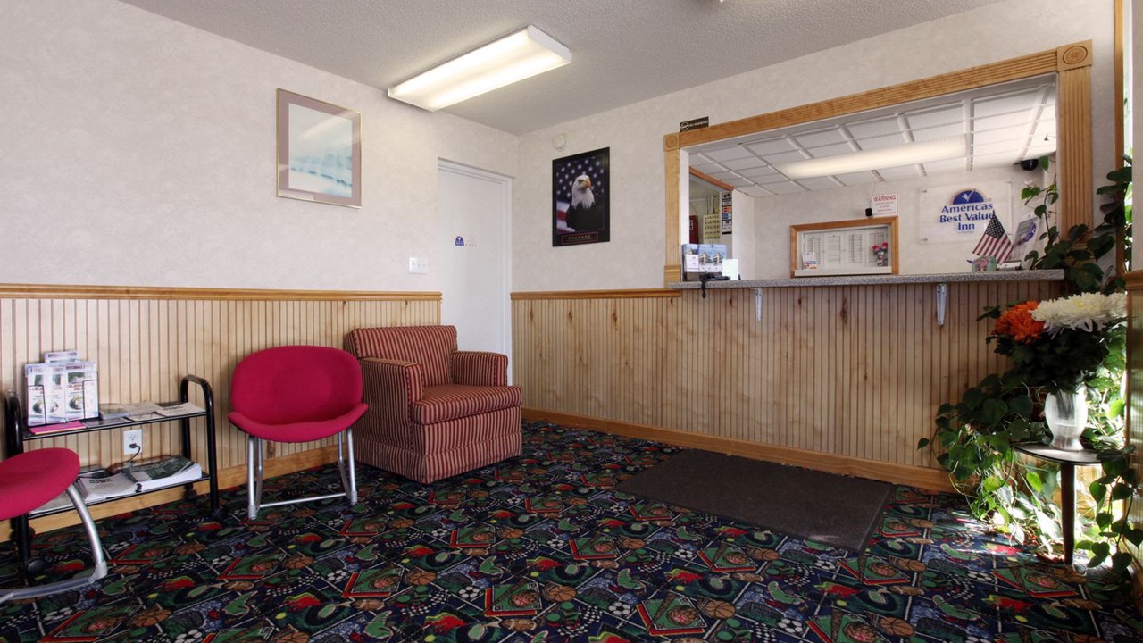 Photo of Livingroom in Macomb