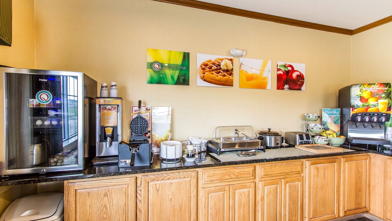 Photo of Kitchen in Pontiac