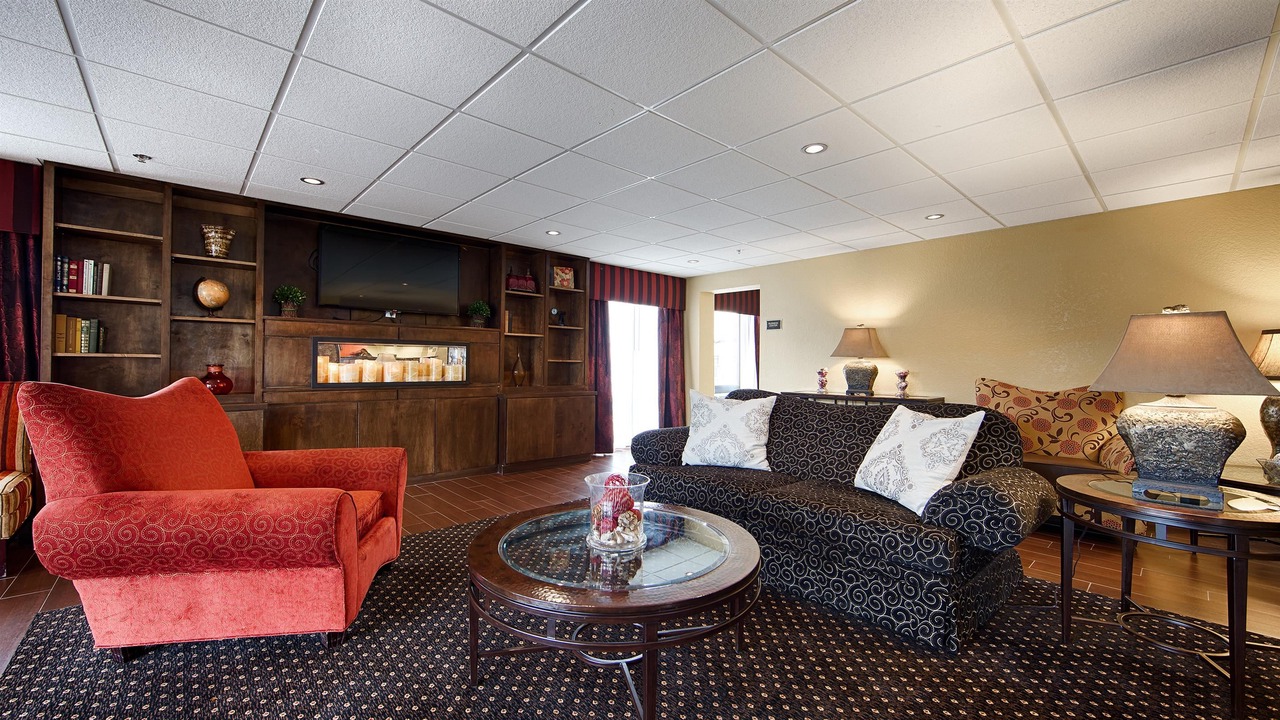 Photo of Livingroom in Alton