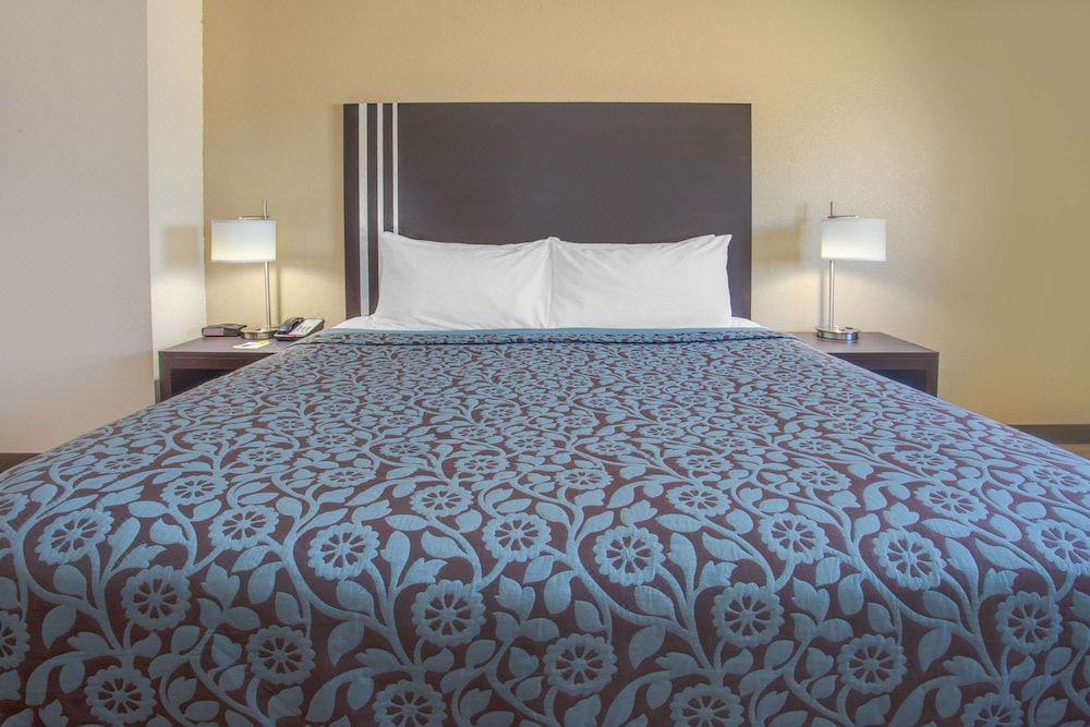 Photo of Bedroom in Le Roy