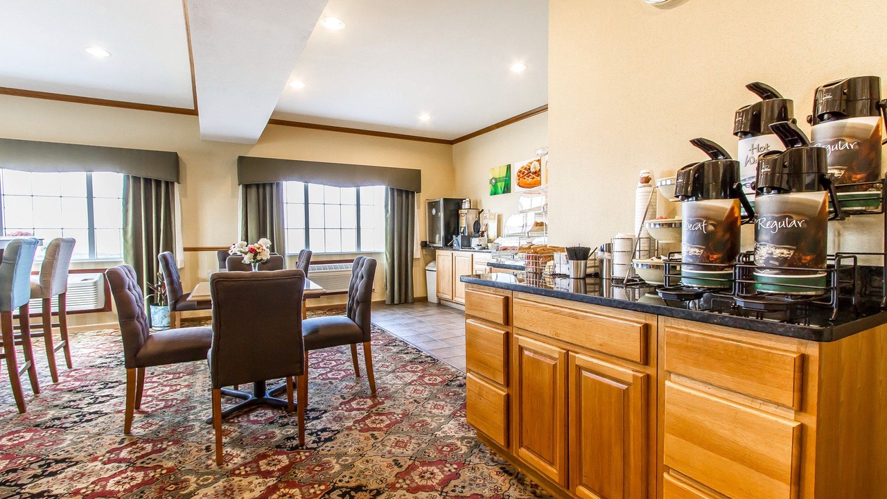 Photo of Livingroom in Pontiac