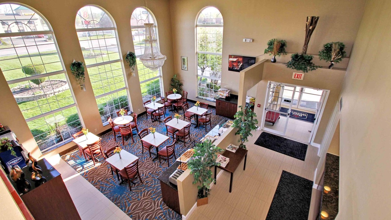 Photo of Livingroom in Quad Cities