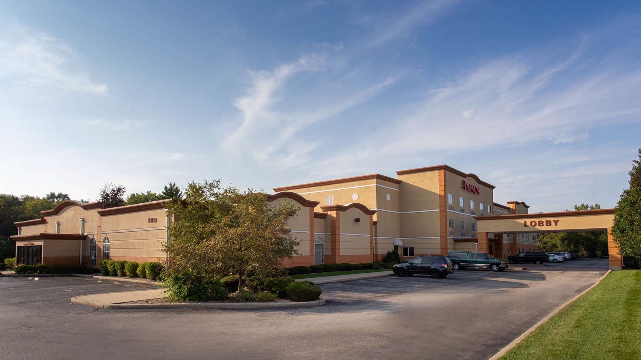 Photo of Buildings in Glendale Heights