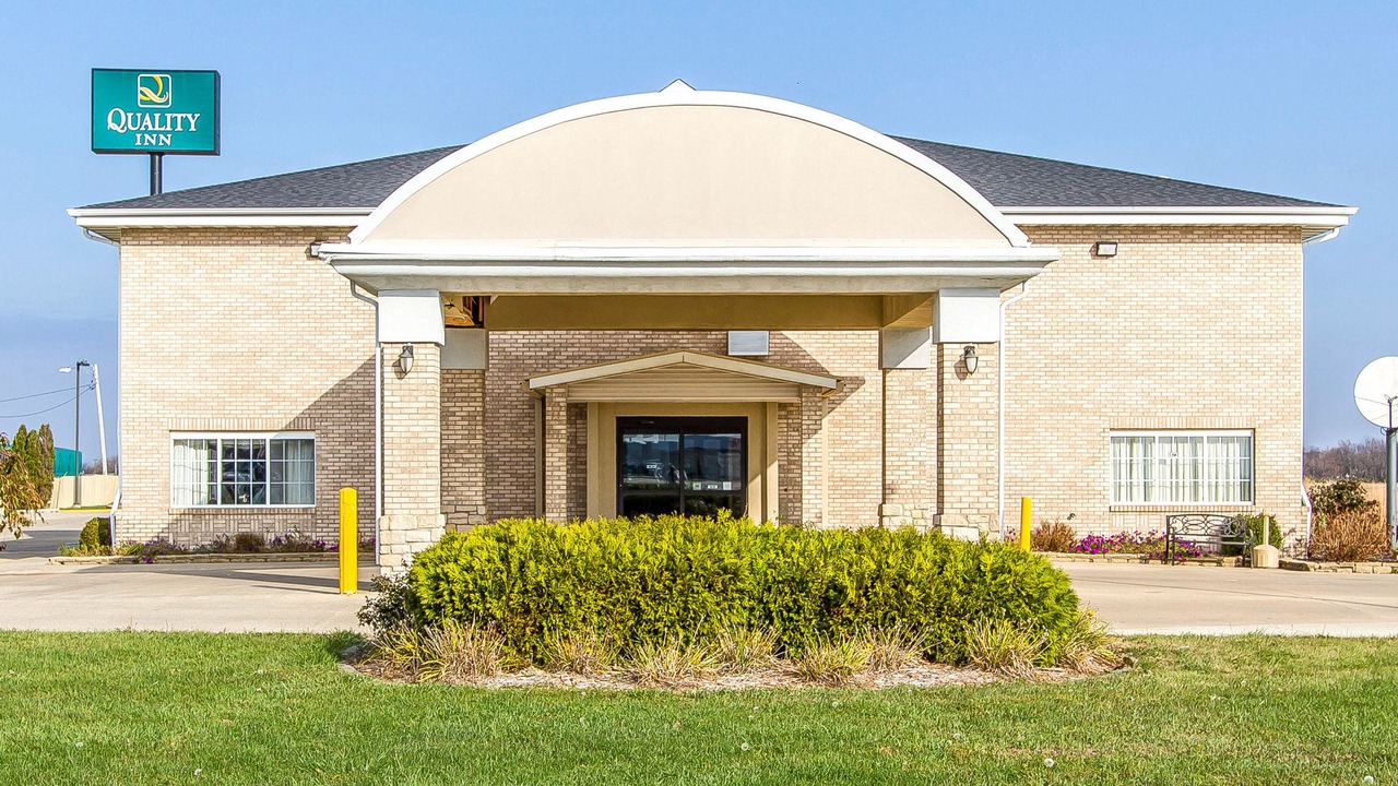 Photo of Buildings in Pontiac