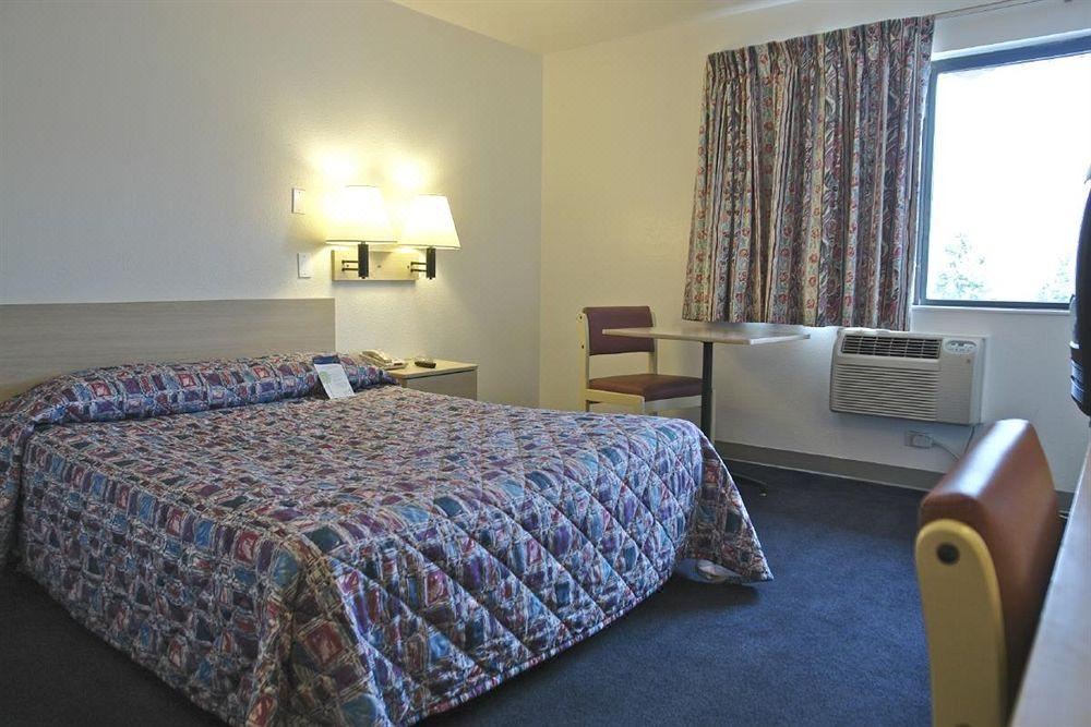 Photo of Bedroom in East Peoria