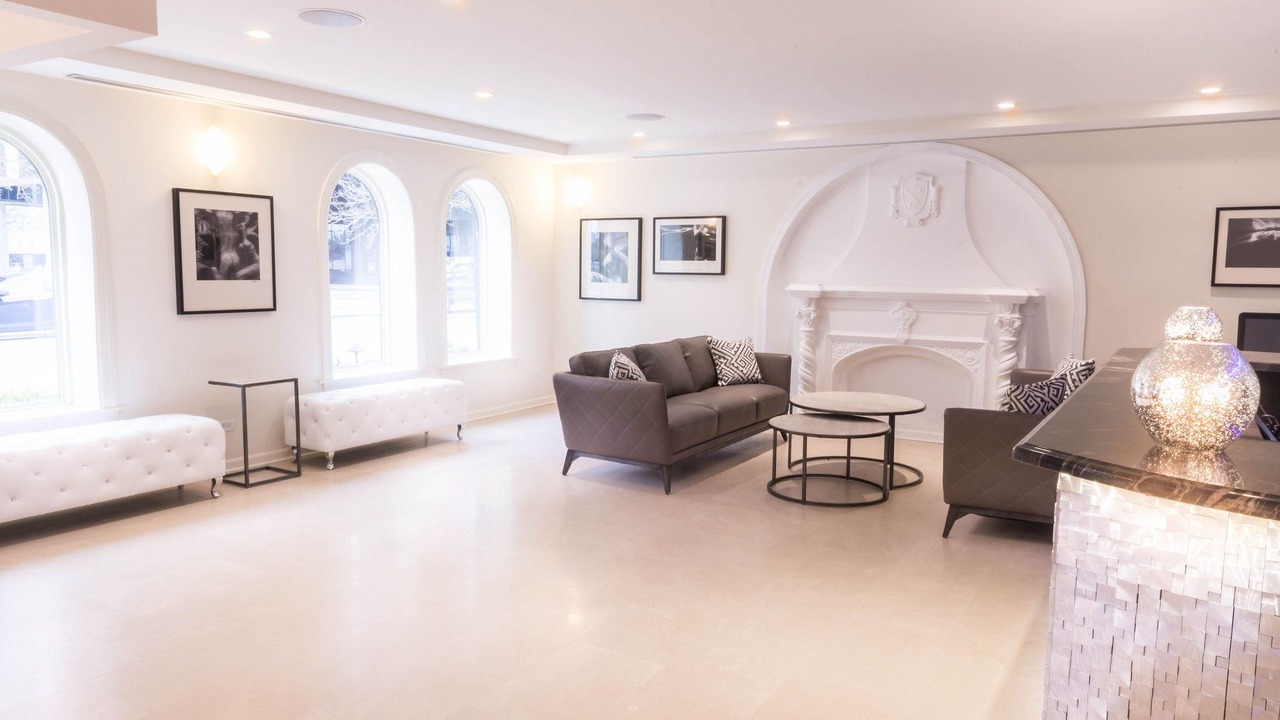 Photo of Livingroom in Near West Side