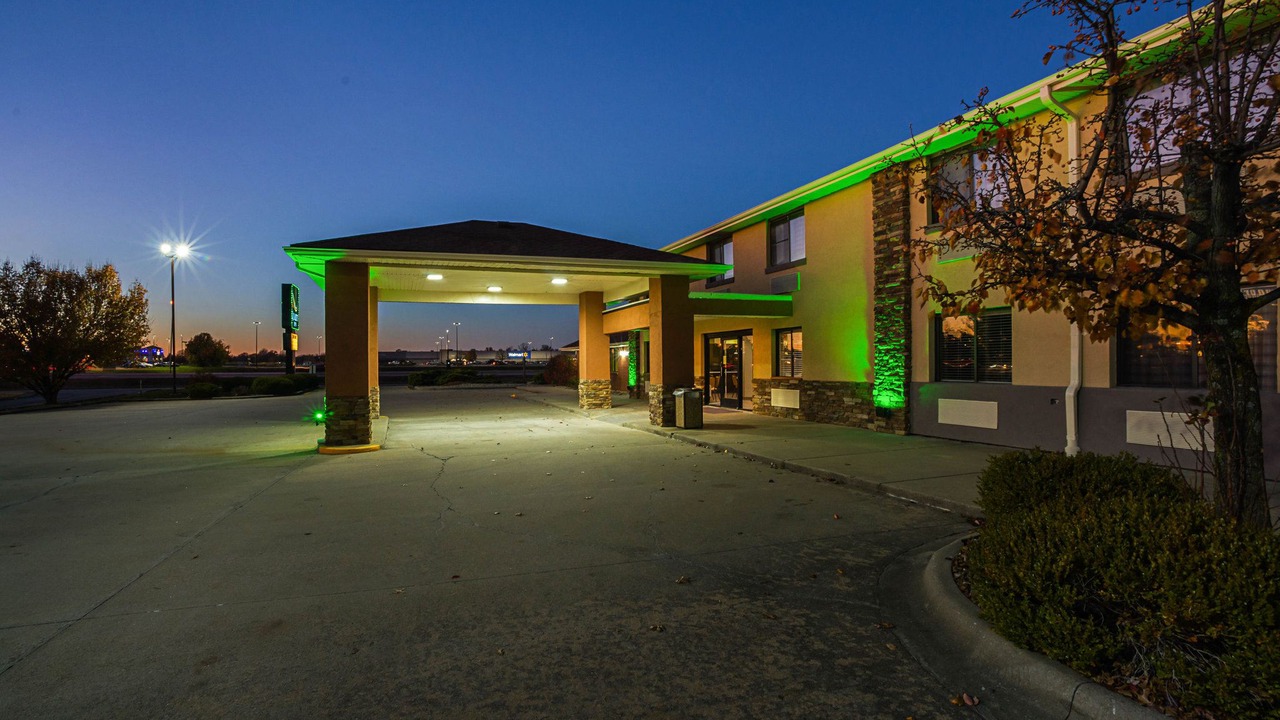 Photo of Buildings in Carbondale