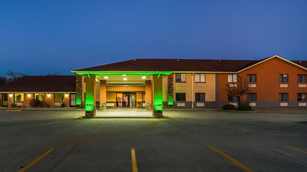 Photo of Buildings in Carbondale