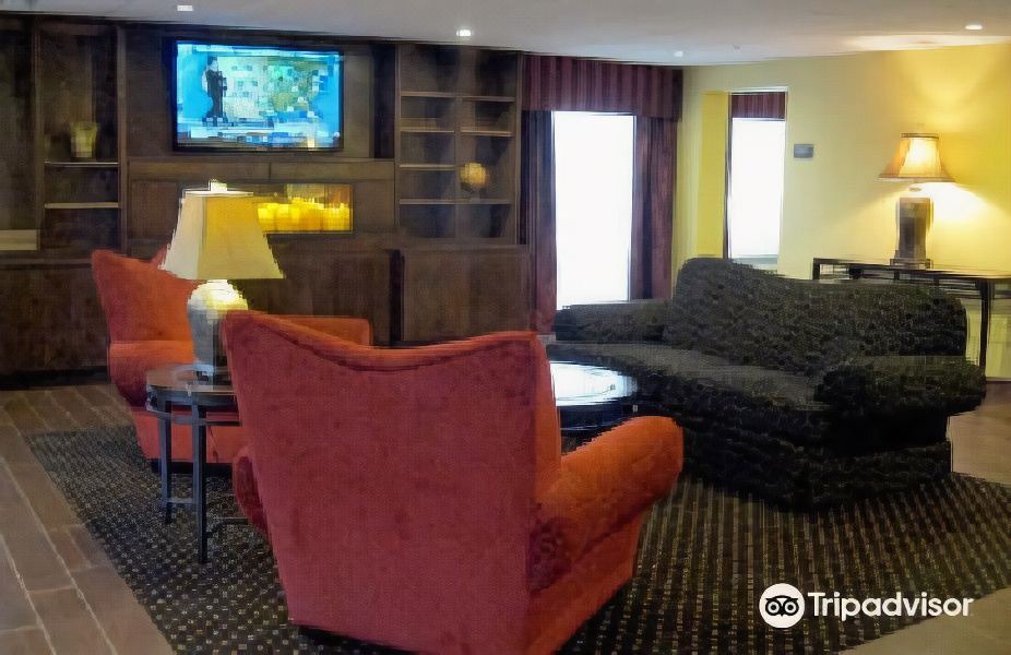 Photo of Livingroom in Alton