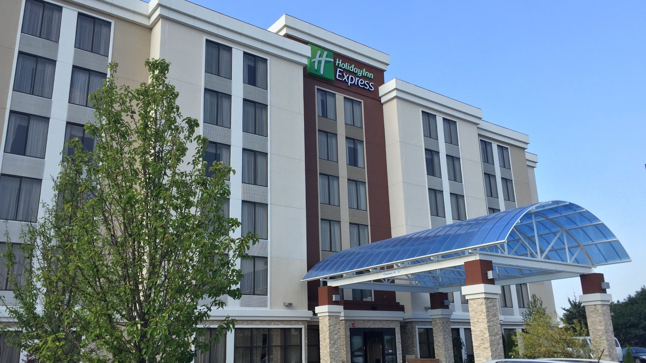 Photo of Buildings in Arlington Heights