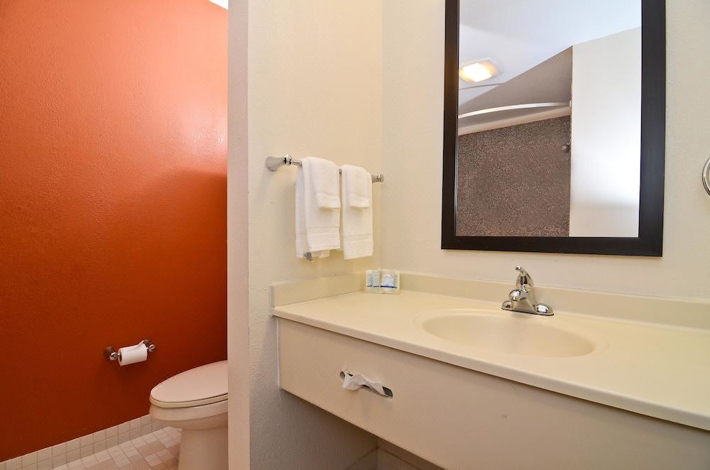 Photo of Bathroom in O'Fallon