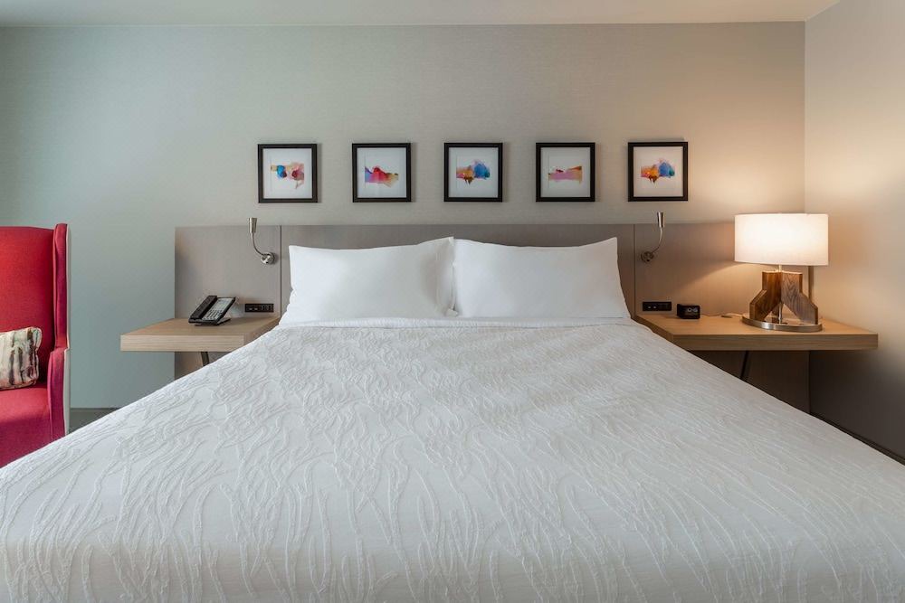 Photo of Bedroom in Evanston