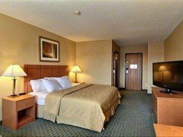 Photo of Bedroom in Forsyth