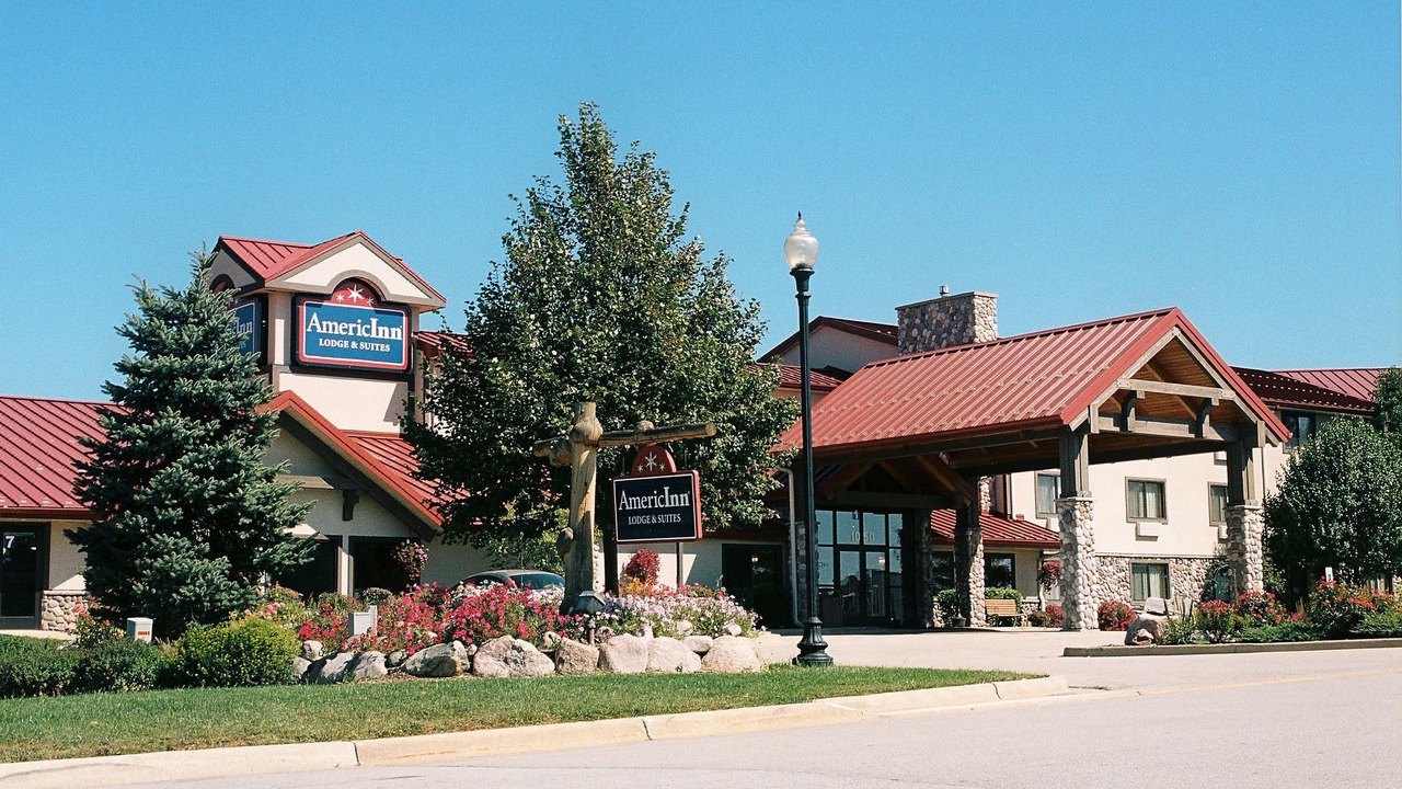 Photo of Buildings in Oswego