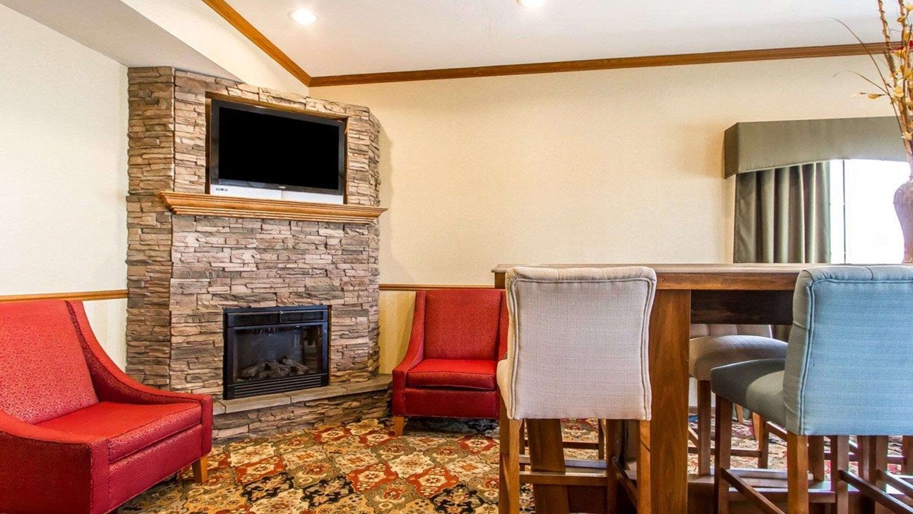 Photo of Livingroom in Pontiac