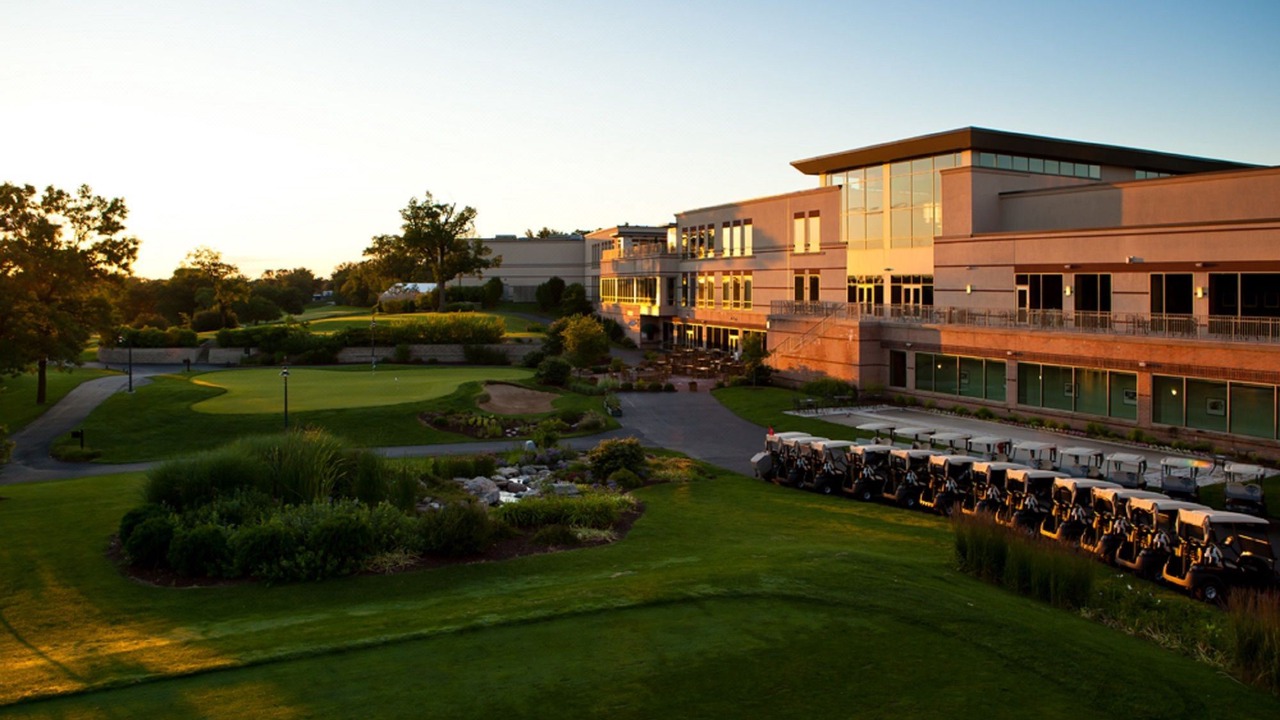 Photo of Buildings in Itasca