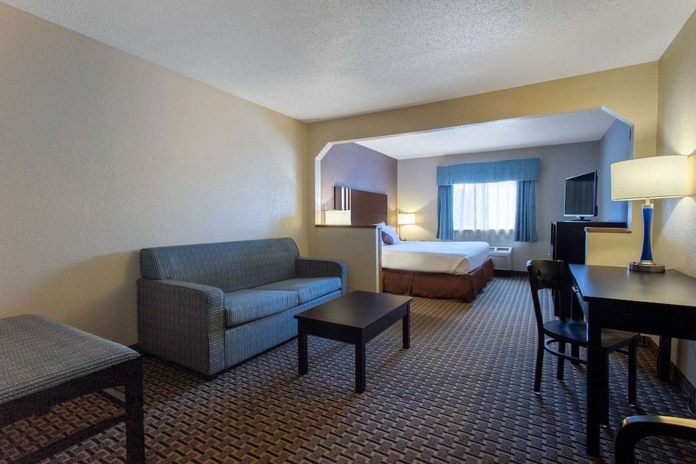 Photo of Livingroom in Glendale Heights