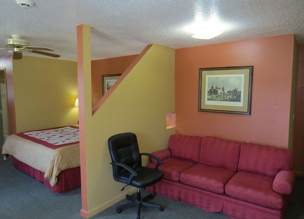 Photo of Livingroom in Caseyville