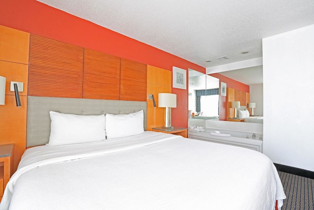 Photo of Bedroom in Calumet Park