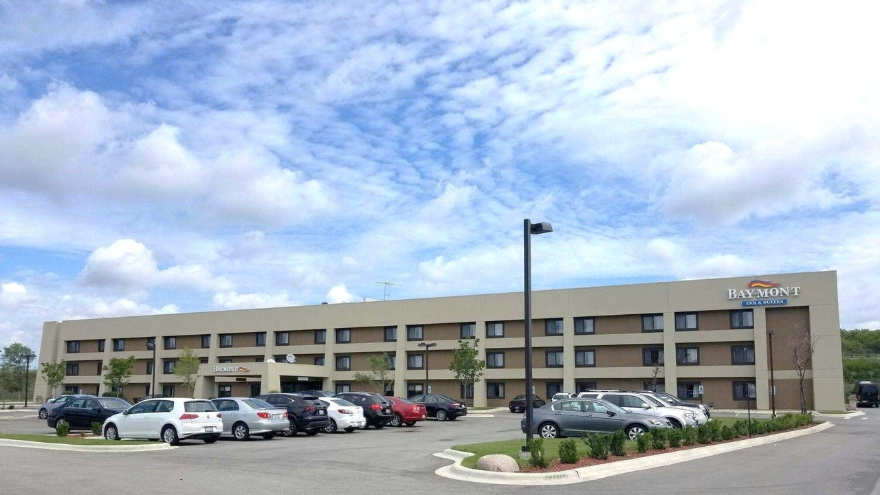 Photo of Buildings in Glenview
