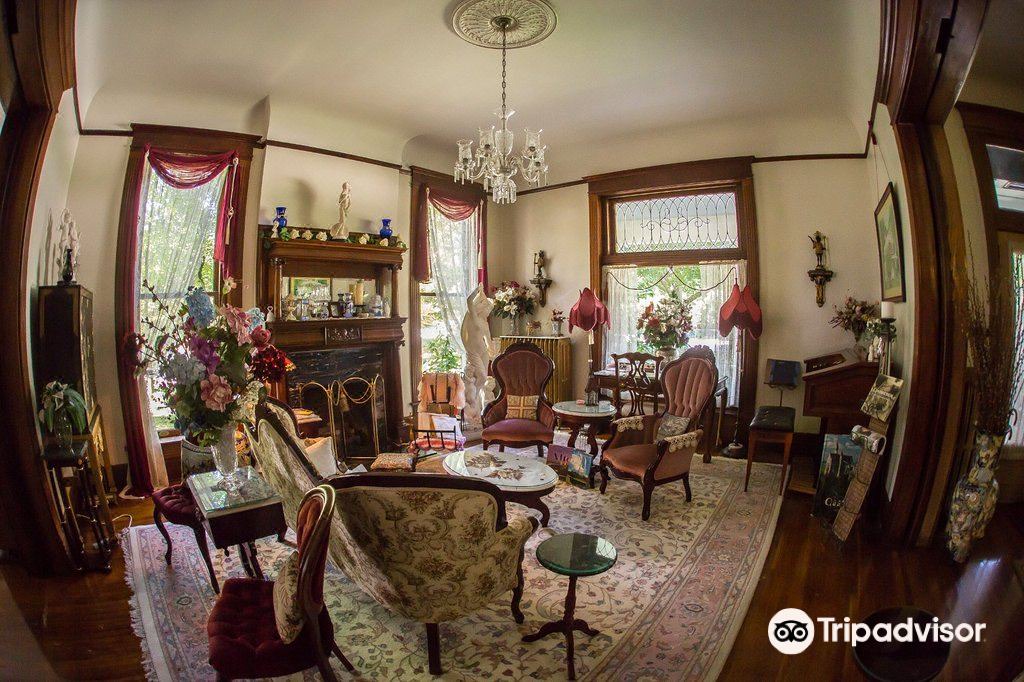 Photo of Livingroom in Alton