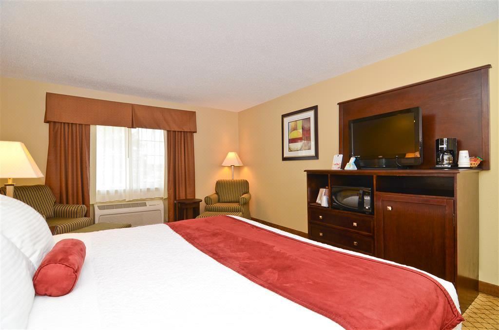 Photo of Bedroom in Macomb