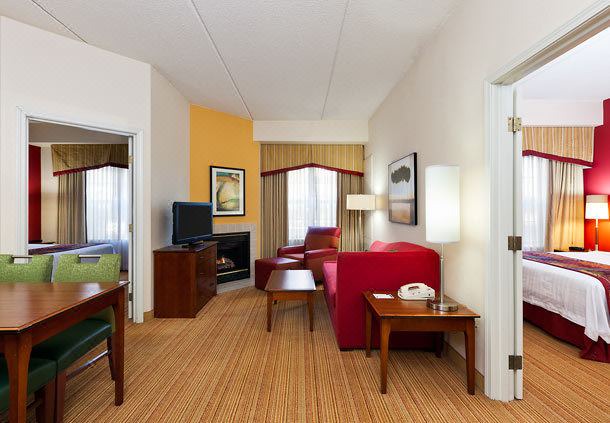 Photo of Livingroom in Schaumburg