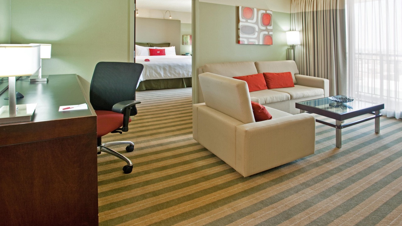 Photo of Livingroom in Greektown