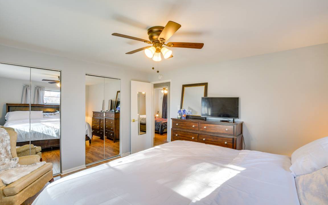Photo of Bedroom in Country Club Hills