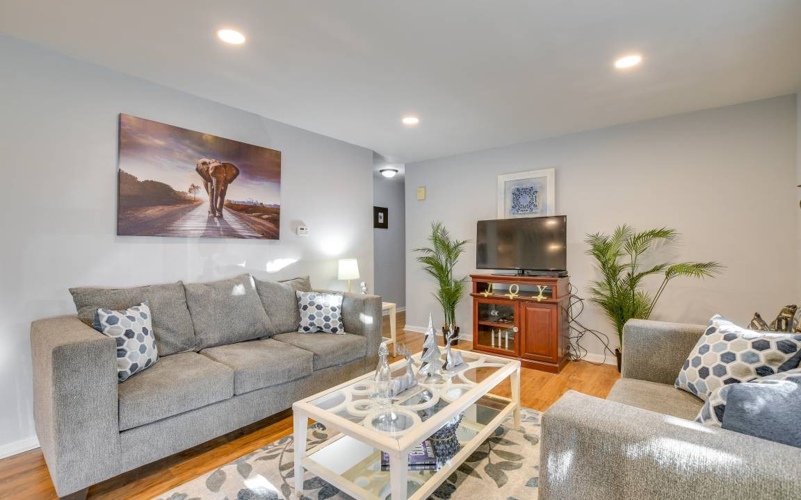Photo of Livingroom in Country Club Hills