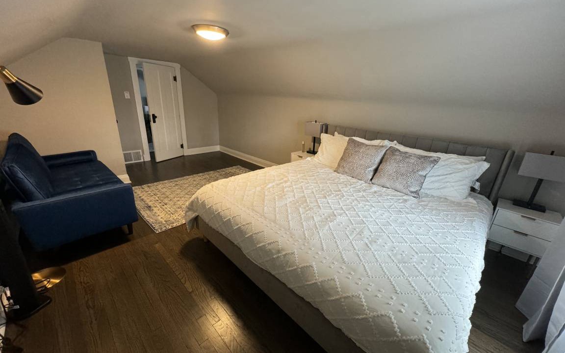 Photo of Bedroom in Des Plaines