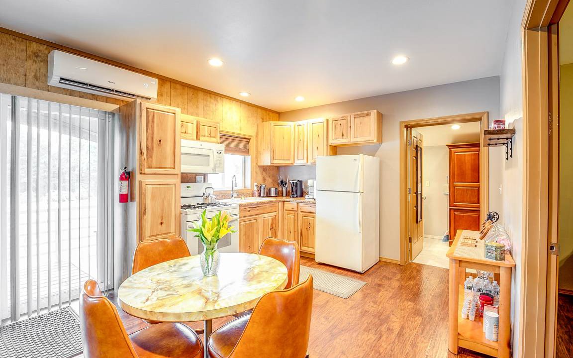 Photo of Kitchen in Murphysboro