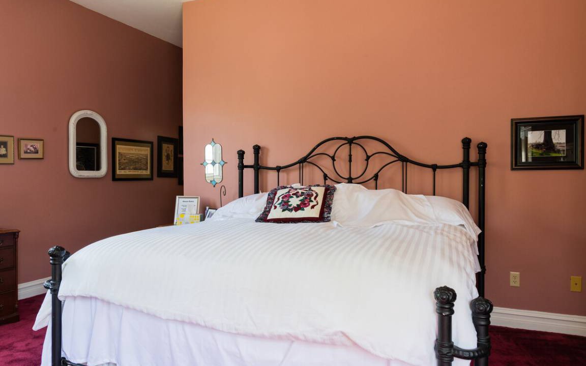 Photo of Bedroom in Springfield