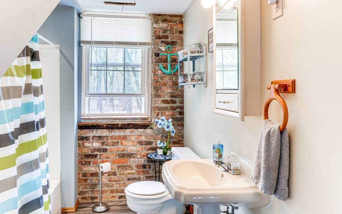 Photo of Bathroom in Fulton